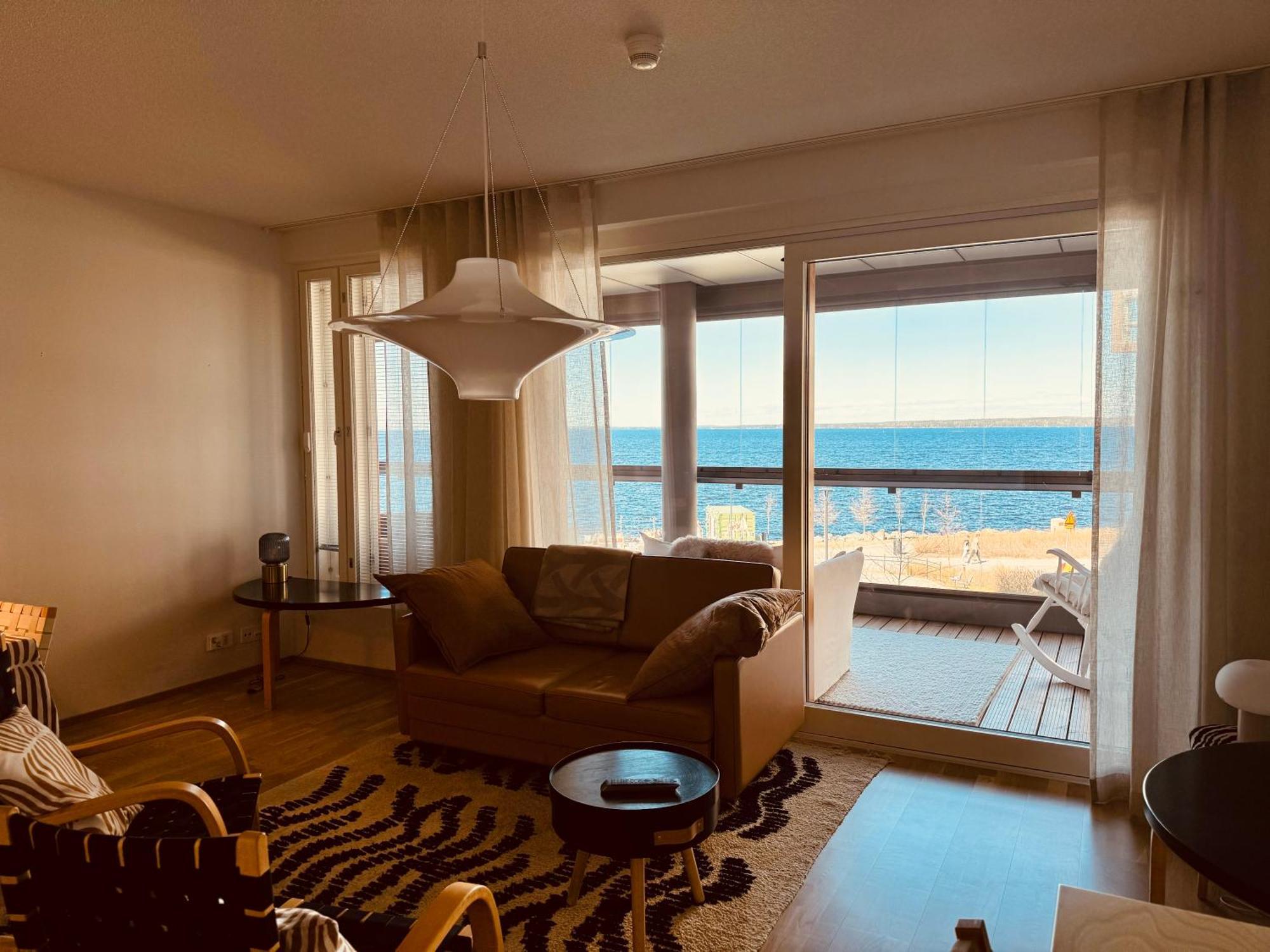 Top, Cozy, Lakeside, Sauna And Free Indoor Parking Tampere Esterno foto